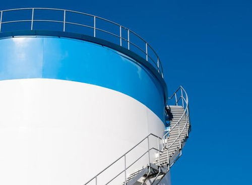 煙囪安全設施安裝服務 爬梯、護網與腳手架的專業解決方案